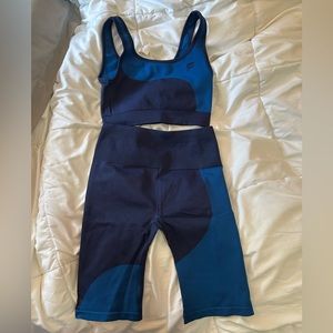 Fabletics Set